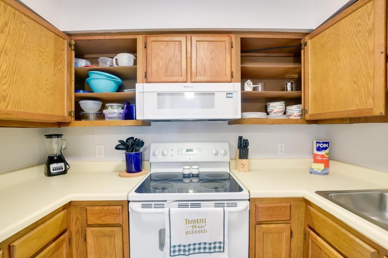 Sunny Condo - Private Ocean Isle Beach Access! Extérieur photo